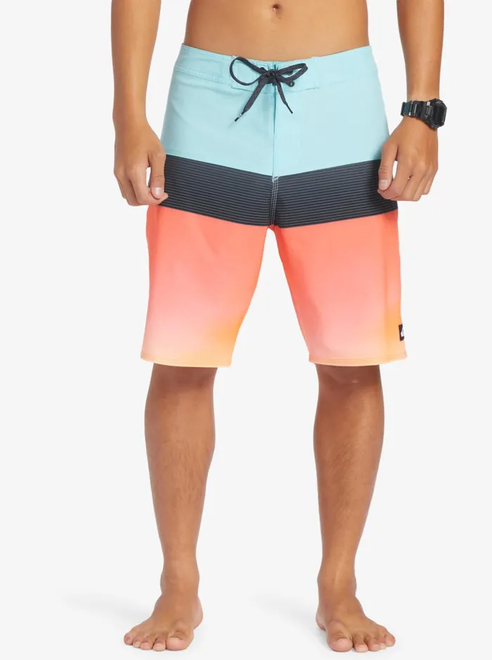 Shorts and Amphibians Men Quiksilver Surfsilk Panel 20034 Boardshorts Angel Blue Shorts and Amphibians Men Quiksilver Surfsilk Panel 20034 Boardshorts Angel Blue