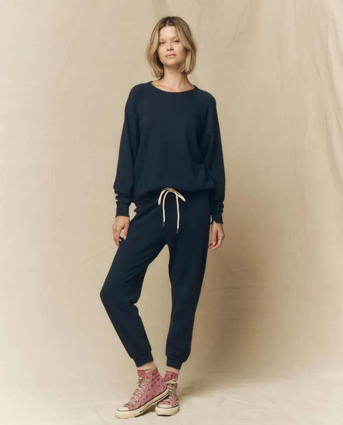 Tops Women039s The Great The College Sweatshirt True Navy