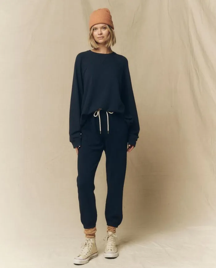 Tops Women039s The Great The Slouch Sweatshirt True Navy