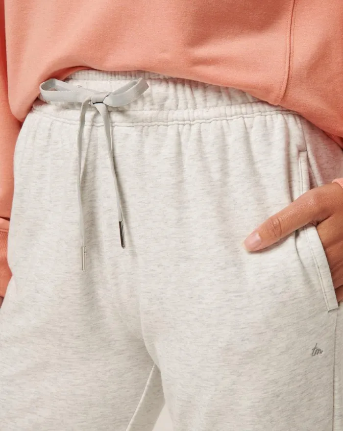 Women All Bottoms TravisMathew CLOUD FLEECE JOGGER Heather Light Grey