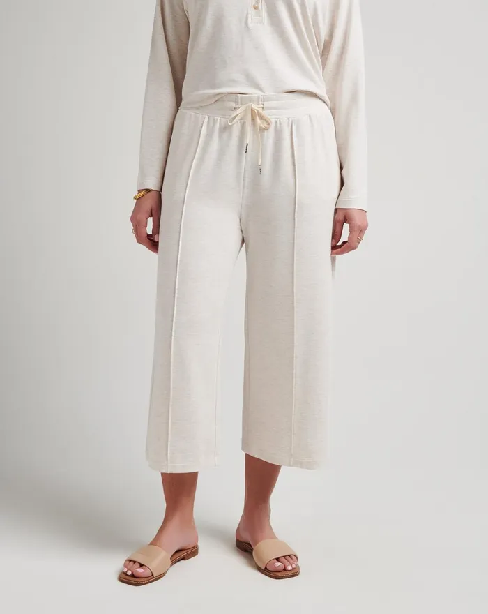 Women All Bottoms TravisMathew STUDIO CITY CLOUD FRENCH TERRY PANTS Heather Eggnog