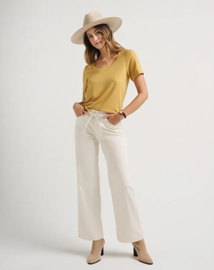 Women All Tops TravisMathew PHILLIPA TOP Bright Gold