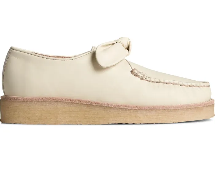 Women Captain039s Crepe Bow Oxford Ivory Sperry Flats and Loafers