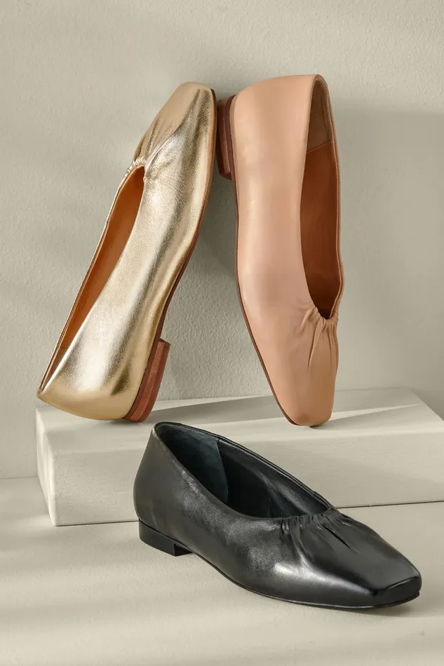 Women Seychelles The Little Things Flats Platinum Metallic Soft Surroundings Shoes