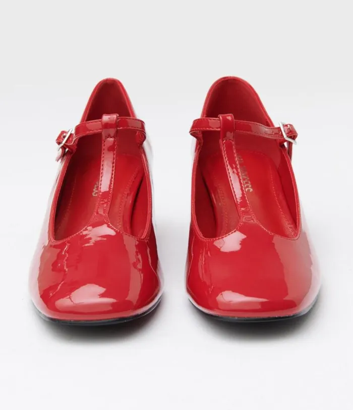1920s Red Patent Leatherette TStrap Heels Shoes Unique Vintage Heels