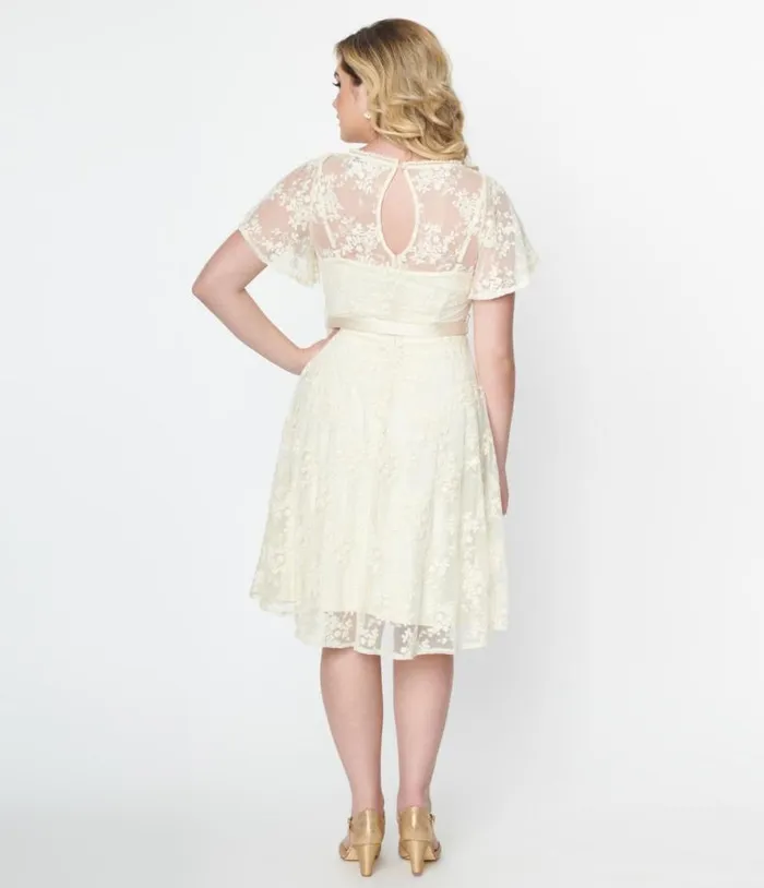 1930s Ivory Floral Lace Bridal Swing Dress Dresses Unique Vintage Swing