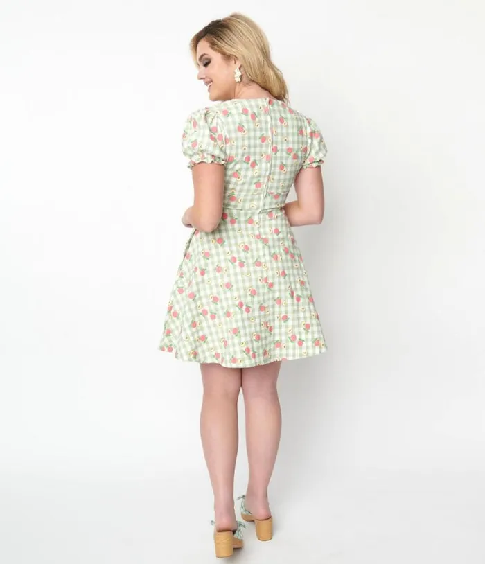 1940s Light Green Gingham and Peaches Flare Dress Dresses Unique Vintage Pocket Dresses
