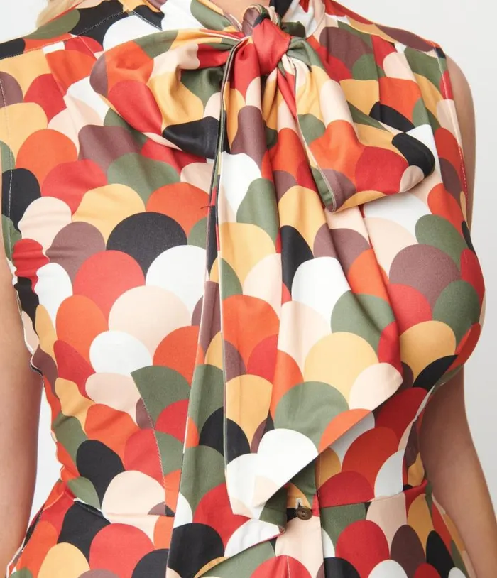 1940s Multicolor Scallop Print Ribboned Swing Dress Dresses Unique Vintage Pocket Dresses