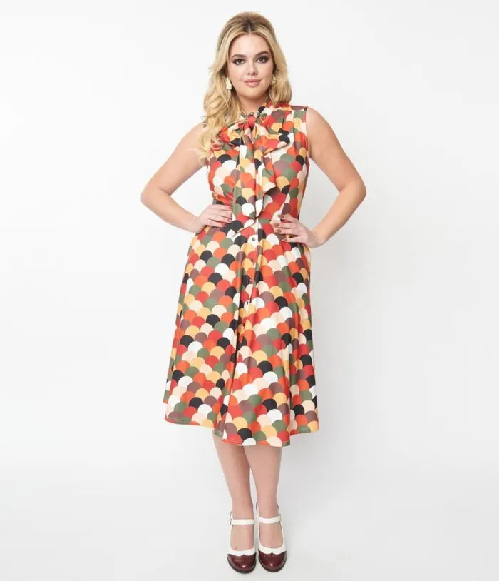 1940s Multicolor Scallop Print Ribboned Swing Dress Dresses Unique Vintage Pocket Dresses