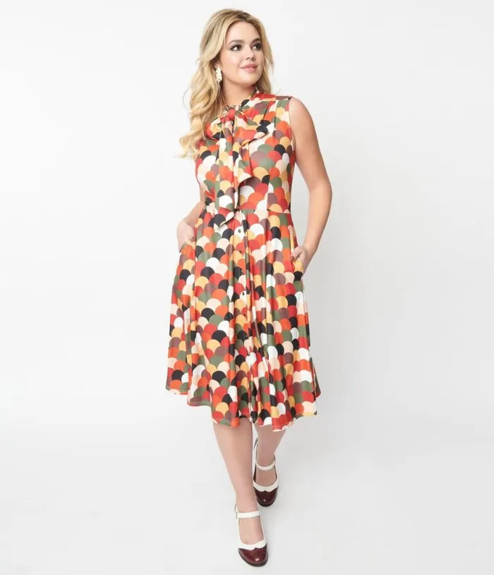 1940s Multicolor Scallop Print Ribboned Swing Dress Dresses Unique Vintage Pocket Dresses