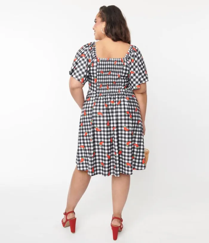 1950s Curve Black and White Chili Pepper Gingham Swing Dress Dresses Unique Vintage Pocket Dresses