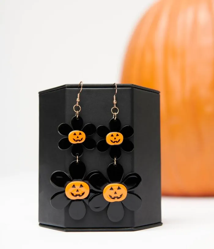 1960s Groovy Jack O Lantern Flower Power Earrings Accessories Unique Vintage Earrings 1960s Groovy Jack O Lantern Flower Power Earrings Accessories Unique Vintage Earrings