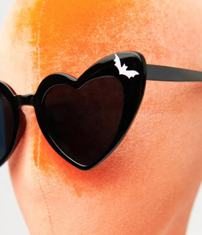 A Little Bit Batty Heart Shaped Sunglasses Accessories Unique Vintage Sunglasses