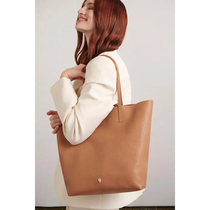 Bags Shoulder Bags Helen Kaminski Davolia M Reve Caramel Bags Shoulder Bags Helen Kaminski Davolia M Reve Caramel