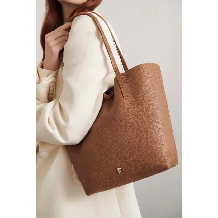 Bags Shoulder Bags Helen Kaminski Davolia S Reve Caramel Bags Shoulder Bags Helen Kaminski Davolia S Reve Caramel