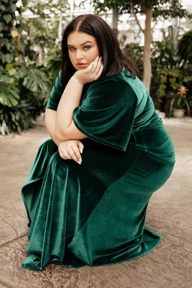 Baltic Born Maxi Dresses Meghan Velvet Wrap Maxi Dress Emerald 8211 Women Baltic Born Maxi Dresses Meghan Velvet Wrap Maxi Dress Emerald 8211 Women