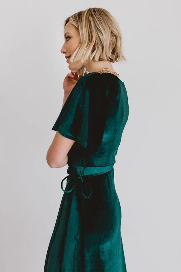 Baltic Born Maxi Dresses Meghan Velvet Wrap Maxi Dress Emerald 8211 Women Baltic Born Maxi Dresses Meghan Velvet Wrap Maxi Dress Emerald 8211 Women