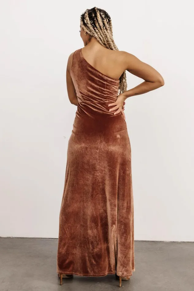 Baltic Born Maxi Dresses Tatiana Velvet One Shoulder Maxi Dress Bronze 8211 Women Baltic Born Maxi Dresses Tatiana Velvet One Shoulder Maxi Dress Bronze 8211 Women