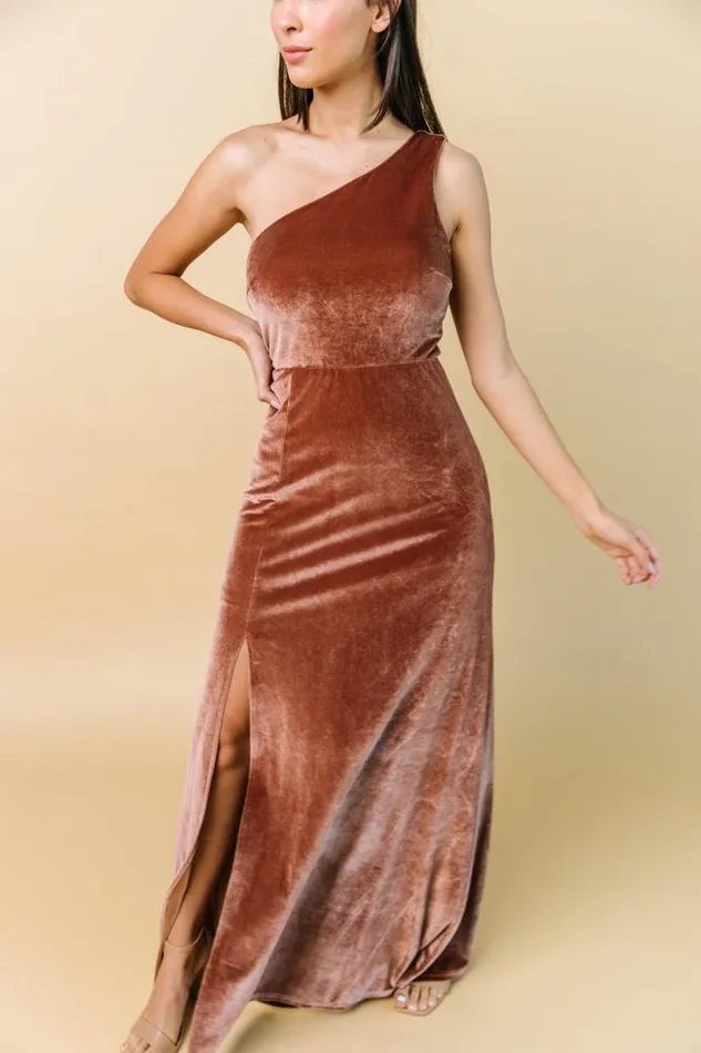 Baltic Born Maxi Dresses Tatiana Velvet One Shoulder Maxi Dress Bronze 8211 Women Baltic Born Maxi Dresses Tatiana Velvet One Shoulder Maxi Dress Bronze 8211 Women