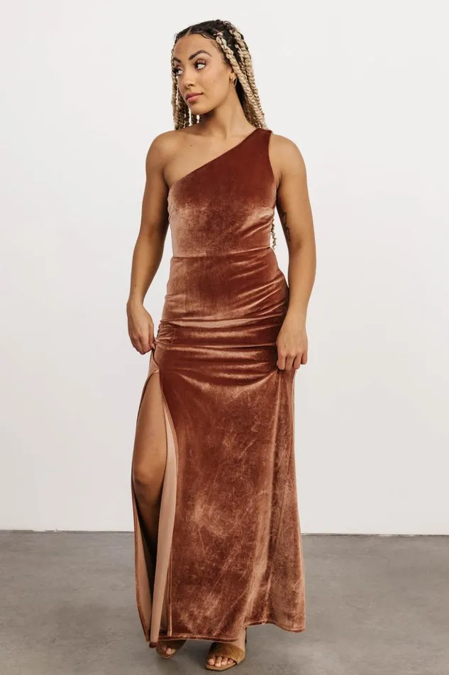 Baltic Born Maxi Dresses Tatiana Velvet One Shoulder Maxi Dress Bronze 8211 Women Baltic Born Maxi Dresses Tatiana Velvet One Shoulder Maxi Dress Bronze 8211 Women