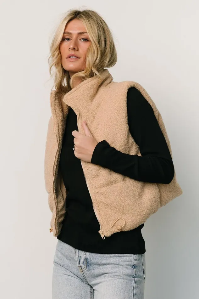 Baltic Born Outerwear Glenwood Zip Vest Sand 8211 Women