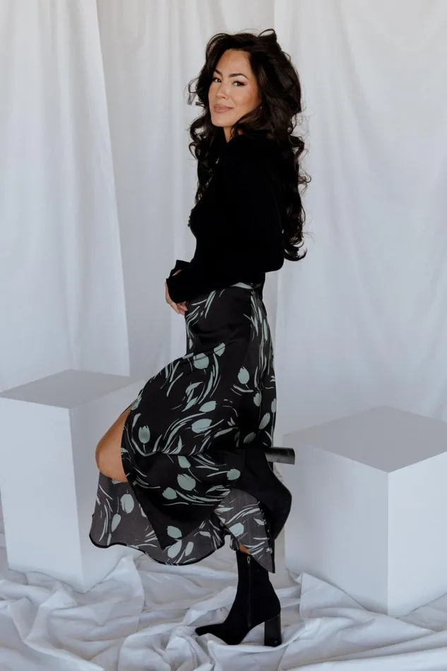 Baltic Born Skirts Tallyn Midi Skirt Black Green 8211 Women Baltic Born Skirts Tallyn Midi Skirt Black Green 8211 Women