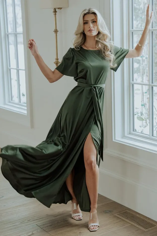 Baltic Born The Guest Edit Agnes Satin Maxi Dress Juniper Green 8211 Women Baltic Born The Guest Edit Agnes Satin Maxi Dress Juniper Green 8211 Women