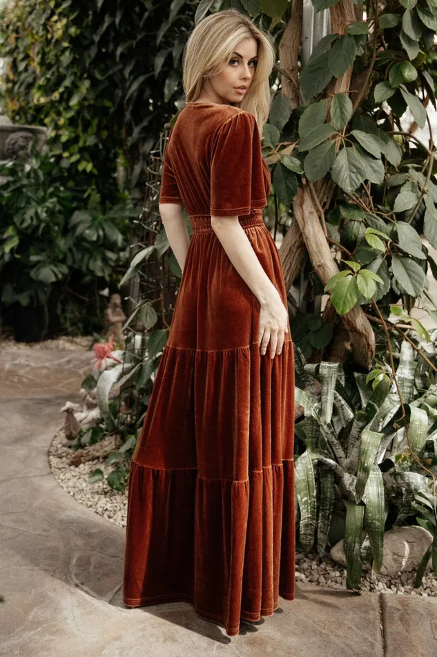 Baltic Born The Guest Edit Artemis Velvet Maxi Dress Dark Spice 8211 Women Baltic Born The Guest Edit Artemis Velvet Maxi Dress Dark Spice 8211 Women