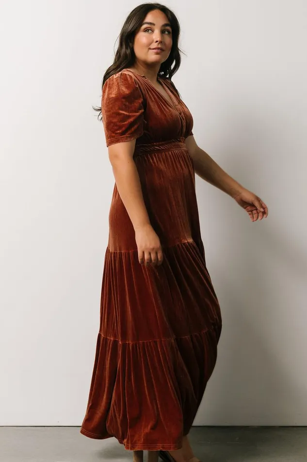 Baltic Born The Guest Edit Artemis Velvet Maxi Dress Dark Spice 8211 Women Baltic Born The Guest Edit Artemis Velvet Maxi Dress Dark Spice 8211 Women