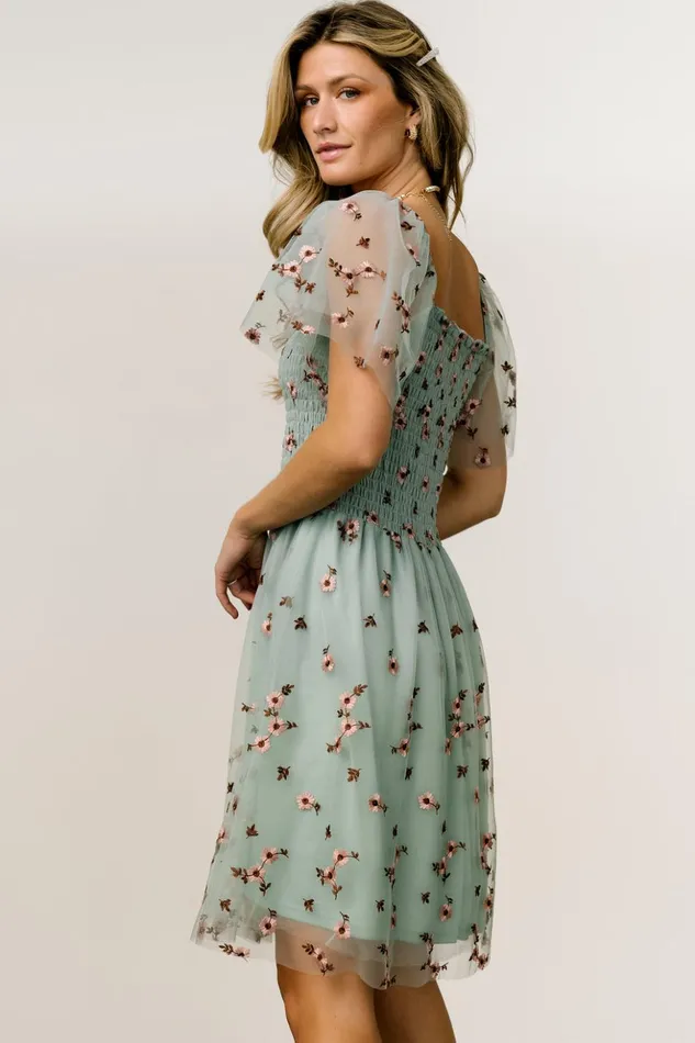 Baltic Born The Guest Edit Tivoli Tulle Short Dress Sage Pink 8211 Women Baltic Born The Guest Edit Tivoli Tulle Short Dress Sage Pink 8211 Women