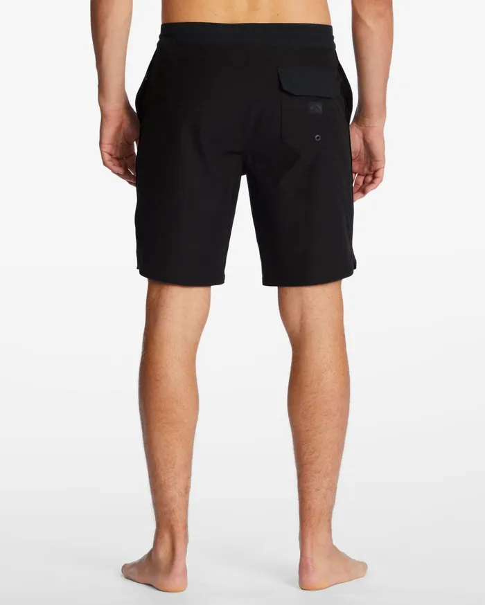 Billabong 73 Lo Tide 17quot Boardshorts Stealth Men Solid Boardshorts Billabong 73 Lo Tide 17quot Boardshorts Stealth Men Solid Boardshorts
