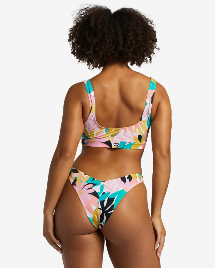Billabong ADiv Full Tank UPF 50 Bikini Top Black Multi 3 Women Bikinis Billabong ADiv Full Tank UPF 50 Bikini Top Black Multi 3 Women Bikinis