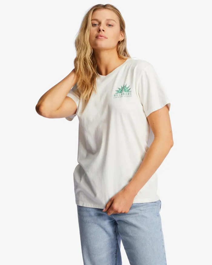 Billabong ADiv Tee Short Sleeve UPF 50 TShirt Fresh Powder Women Graphic Tees and Tanks Billabong ADiv Tee Short Sleeve UPF 50 TShirt Fresh Powder Women Graphic Tees and Tanks