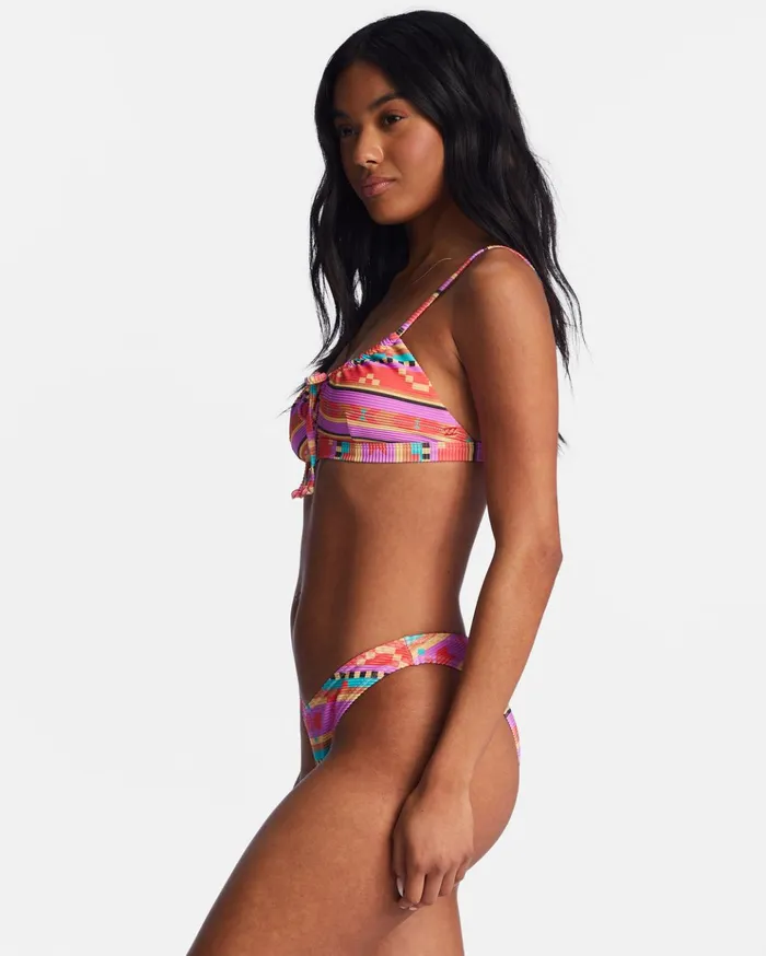 Billabong Baja Rising Coco Bralette Bikini Top Bright Poppy Women Bikini Tops Billabong Baja Rising Coco Bralette Bikini Top Bright Poppy Women Bikini Tops