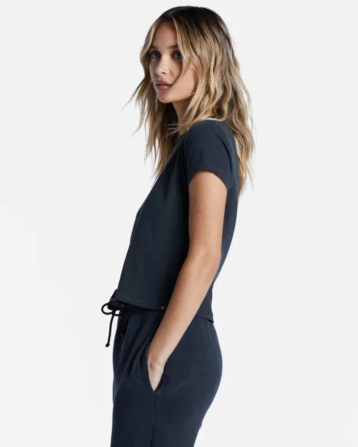 Billabong Better Then Basic Short Sleeve TShirt Off Black Women Tops Billabong Better Then Basic Short Sleeve TShirt Off Black Women Tops