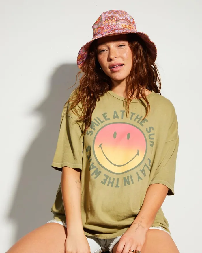 Billabong Billabong X Smiley Bucket Hat Multi Women Hats and Beanies Billabong Billabong X Smiley Bucket Hat Multi Women Hats and Beanies