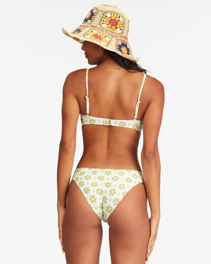 Billabong Daisy Chain Tropic Bikini Bottoms Salt Crystal Women Bikini Bottoms Billabong Daisy Chain Tropic Bikini Bottoms Salt Crystal Women Bikini Bottoms
