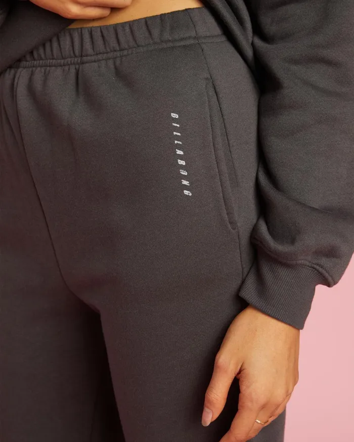 Billabong Endless Vibe HighWaisted Sweatpants Off Black Women Pants Billabong Endless Vibe HighWaisted Sweatpants Off Black Women Pants