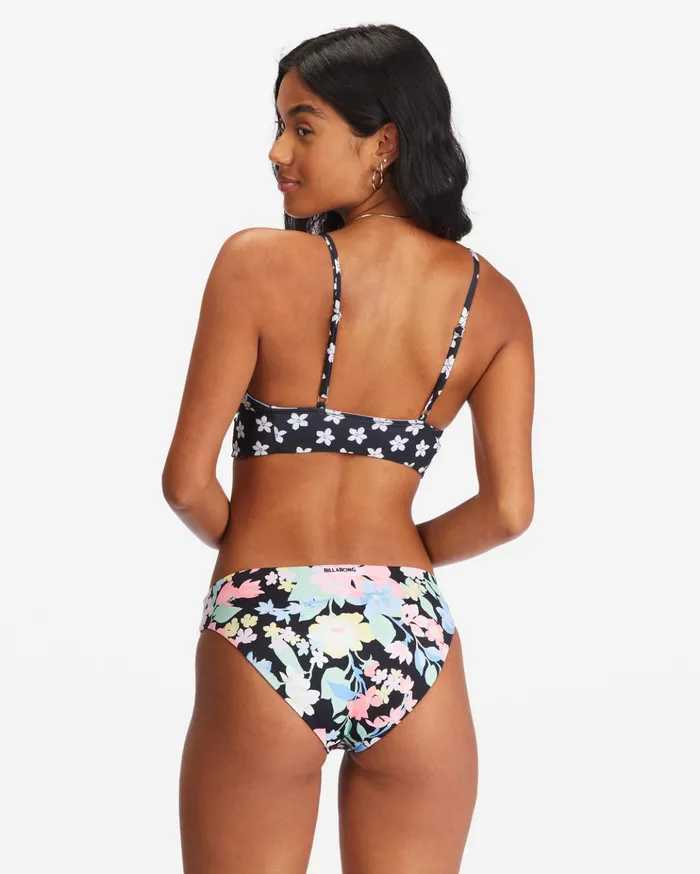Billabong Feelin Tropical VNeck Cami Reversible Bikini Top Multi Women Bikini Tops Billabong Feelin Tropical VNeck Cami Reversible Bikini Top Multi Women Bikini Tops