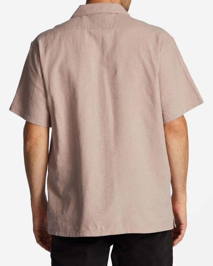 Billabong Hemp Vacay Short Sleeve Shirt Dusty Lilac Men Shirts Billabong Hemp Vacay Short Sleeve Shirt Dusty Lilac Men Shirts