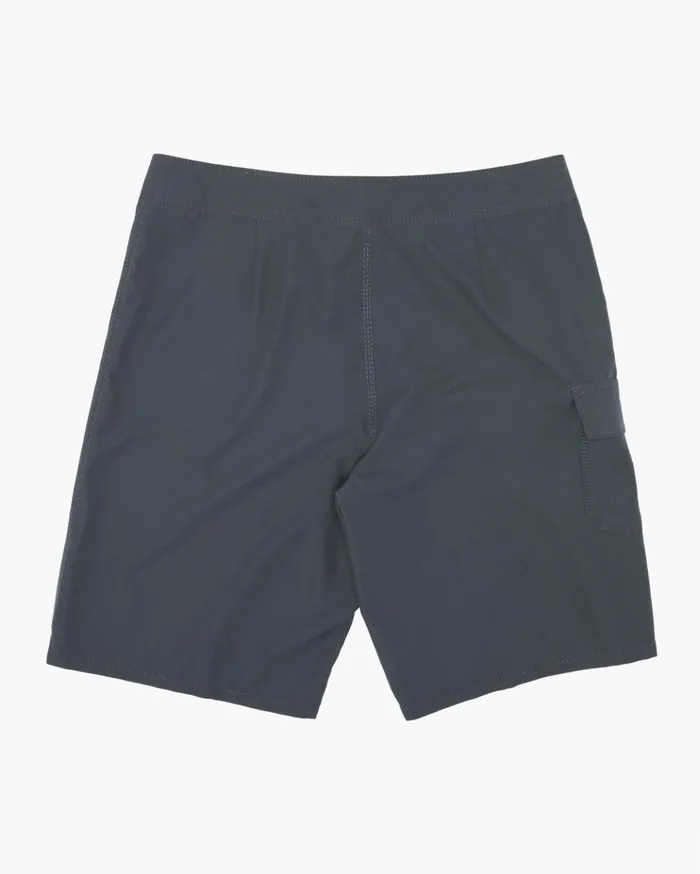 Billabong Platinum Solid Layback Boardshorts Dark Charcoal Men Solid Boardshorts Billabong Platinum Solid Layback Boardshorts Dark Charcoal Men Solid Boardshorts
