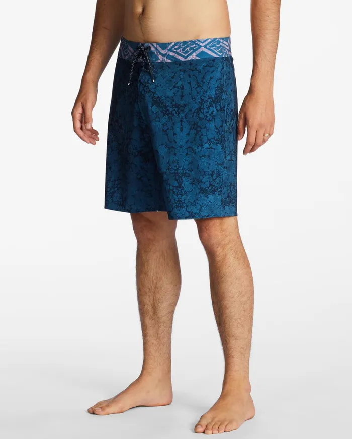 Billabong Riot Pro Performance 19quot Boardshorts Navy Men Performance Boardshorts Billabong Riot Pro Performance 19quot Boardshorts Navy Men Performance Boardshorts