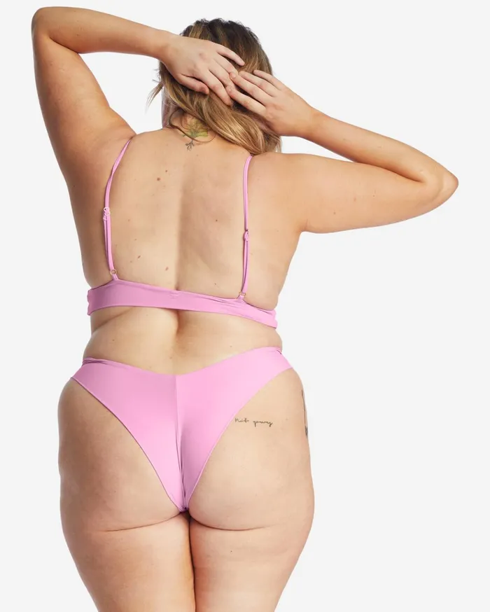 Billabong Sol Searcher VNeck Cami Bikini Top Paradise Pink Women Bikini Tops Billabong Sol Searcher VNeck Cami Bikini Top Paradise Pink Women Bikini Tops
