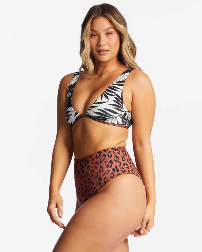 Billabong Spotted In Paradise Hi Retro Reversible High Leg Bikini Bottoms Multi Women Bikinis Billabong Spotted In Paradise Hi Retro Reversible High Leg Bikini Bottoms Multi Women Bikinis