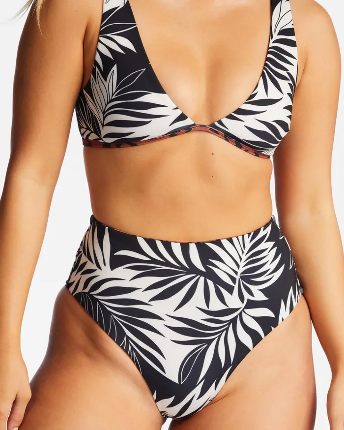 Billabong Spotted In Paradise Hi Retro Reversible High Leg Bikini Bottoms Multi Women Bikinis Billabong Spotted In Paradise Hi Retro Reversible High Leg Bikini Bottoms Multi Women Bikinis