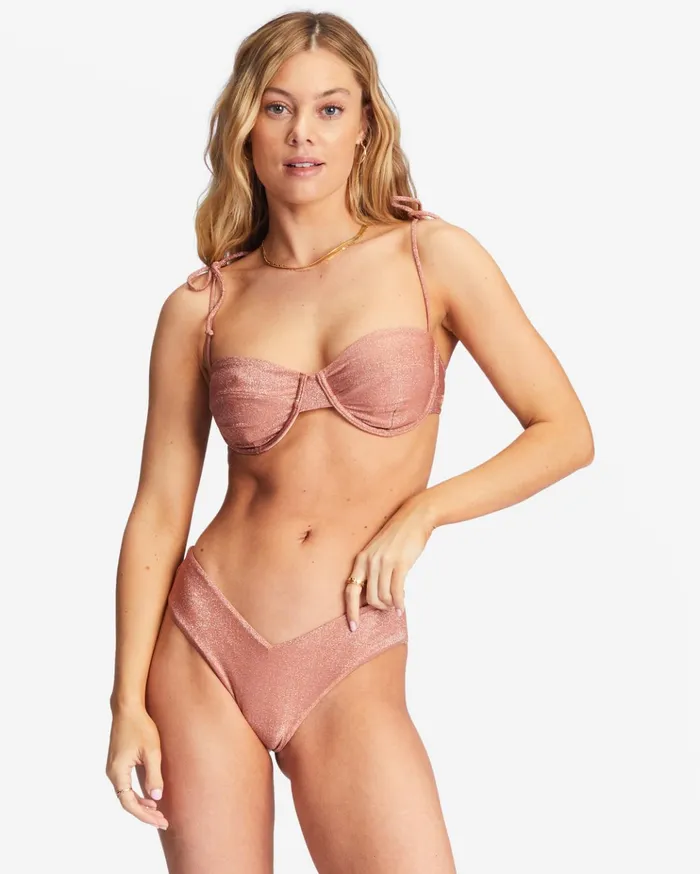 Billabong Starry Eyes Underwire Bikini Top Sweet Chocolate Women Bikini Tops Billabong Starry Eyes Underwire Bikini Top Sweet Chocolate Women Bikini Tops