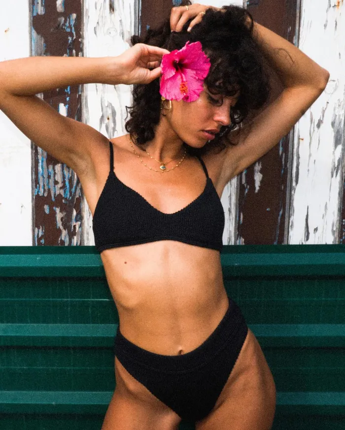 Billabong Summer High VNeck Bralette Bikini Top Black Women Bikini Tops