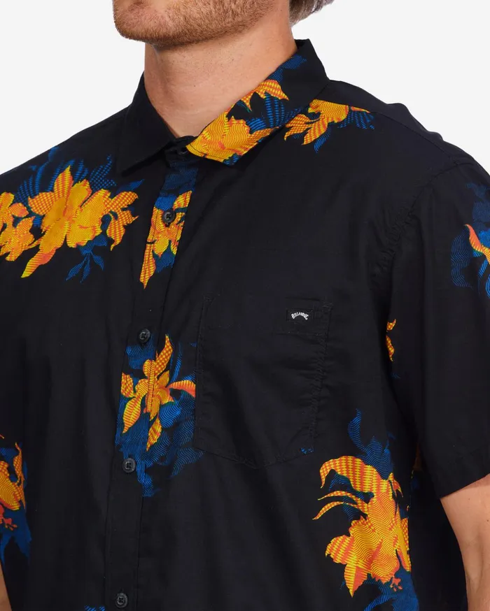 Billabong Sundays Floral Short Sleeve Shirt Black Floral Men Shirts Billabong Sundays Floral Short Sleeve Shirt Black Floral Men Shirts