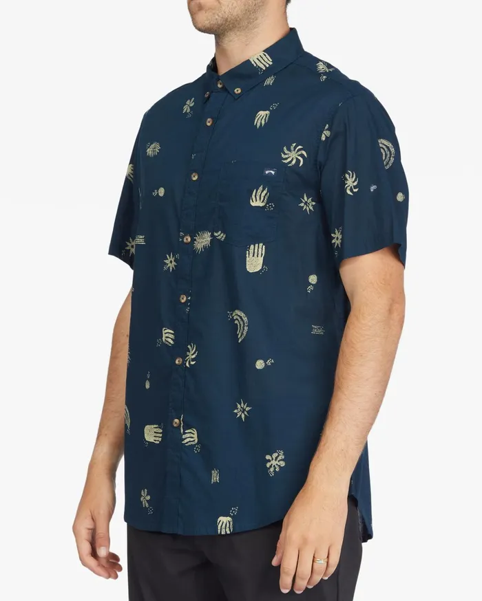 Billabong Sundays Mini Short Sleeve Shirt Indigo Men Shirts Billabong Sundays Mini Short Sleeve Shirt Indigo Men Shirts