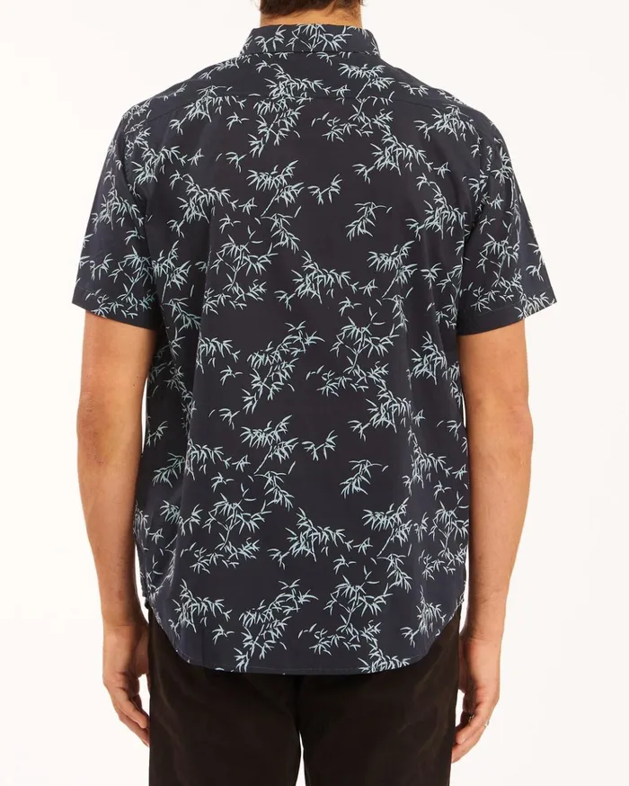 Billabong Sundays Mini Short Sleeve Shirt Navy Men Shirts Billabong Sundays Mini Short Sleeve Shirt Navy Men Shirts